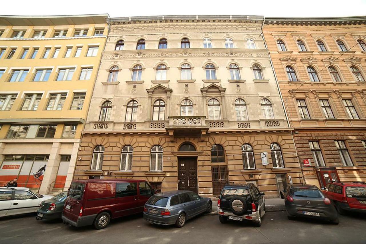 Bpr Oktogon Center Apartment Budapest Eksteriør billede